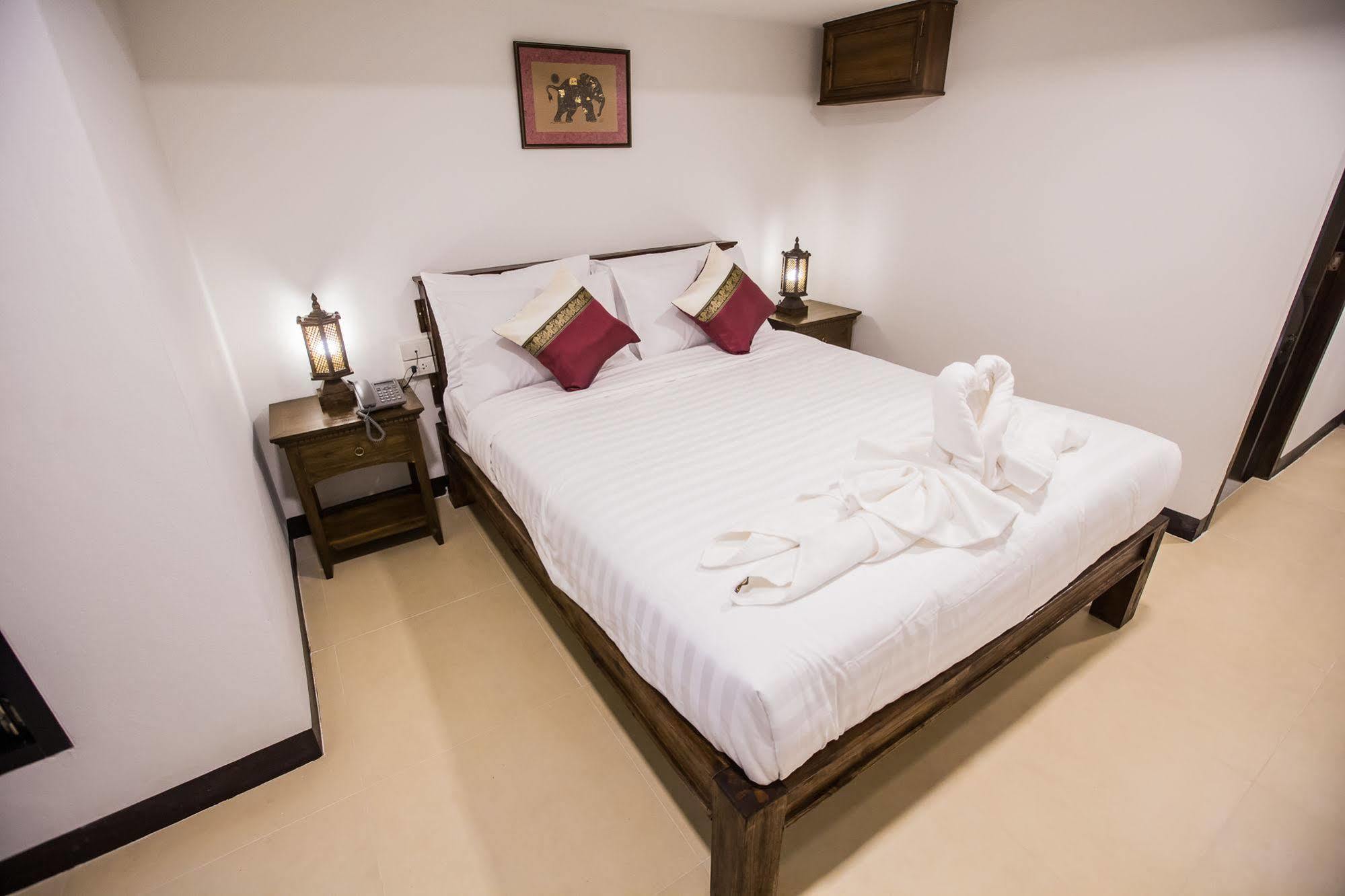 C Hotel Boutique And Comfort Chiang Mai Exterior foto