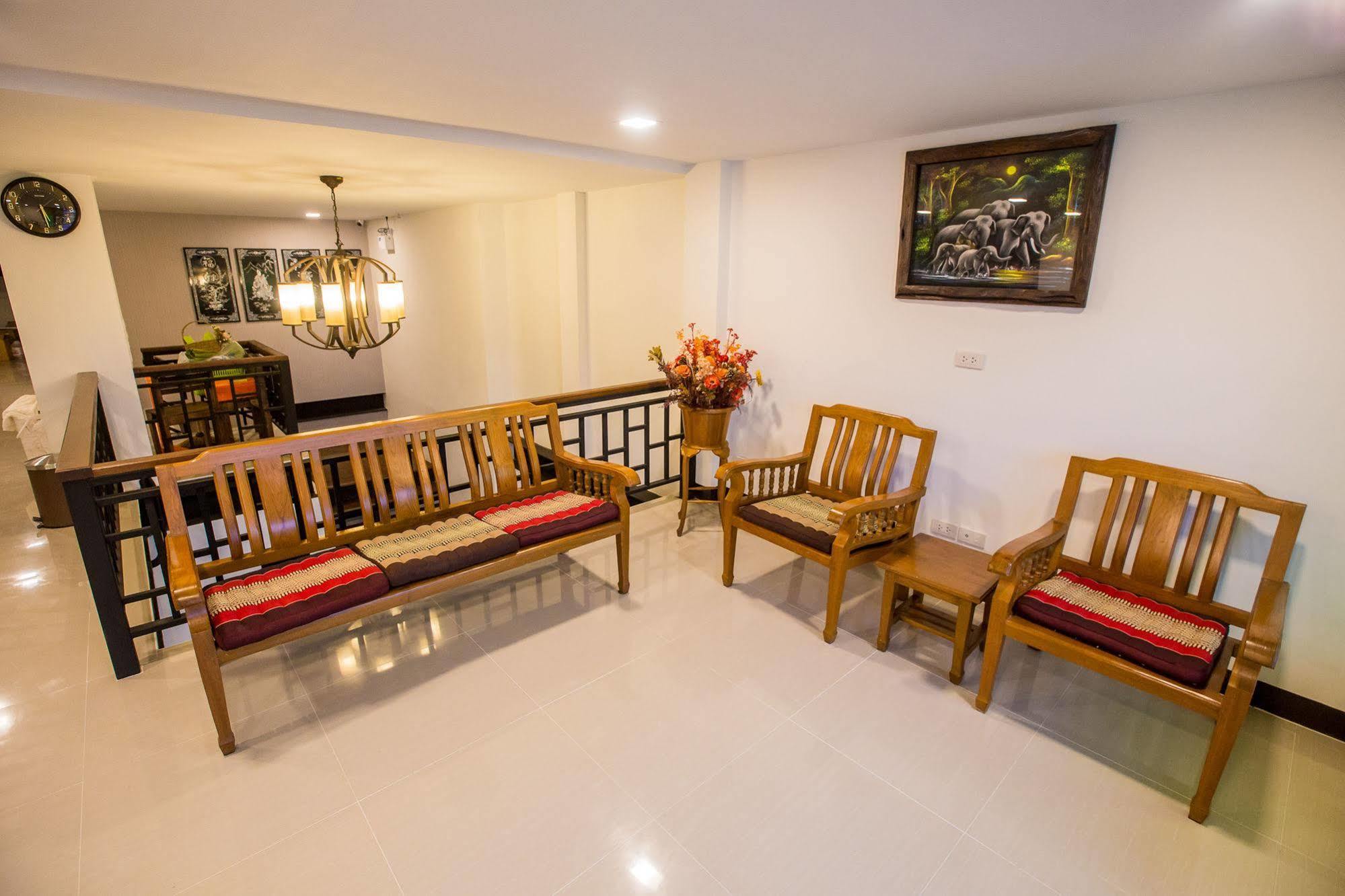 C Hotel Boutique And Comfort Chiang Mai Exterior foto